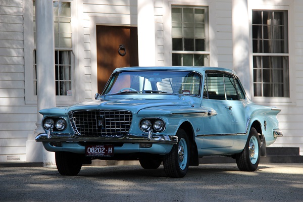 1961 Plymouth Valiant 2 door coupe 600w